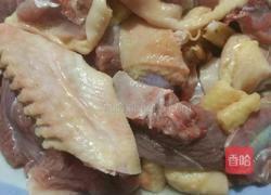 四物鸭汤的做法图解1