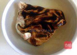 卤猪耳朵的做法图解2