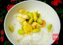 青豆莲子烩鸡蛋的做法图解5