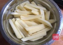 炸薯条的做法图解3