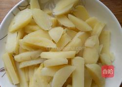 红烧土豆条的做法图解2