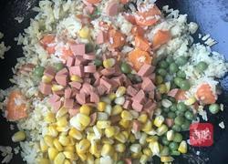 黄金炒米饭的做法图解7