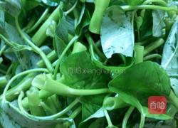 炝炒空心菜的做法图解2