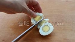 三色金枪鱼沙拉的做法图解5