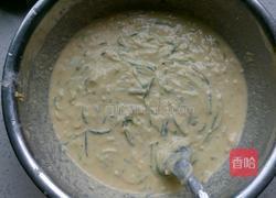 玉米面黄瓜丝鸡蛋饼的做法图解4