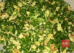 韭菜鸡蛋馅儿小馅饼的做法图解1