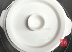 花胶炖鸡汤的做法图解8