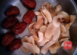 海星瘦肉煲海底椰的做法图解4