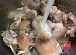 秘制红烧猪蹄的做法图解3