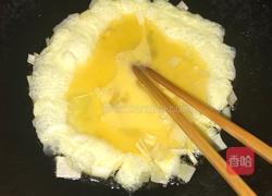 鸡蛋炒米饭的做法图解1
