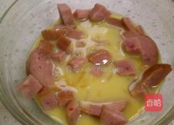 香肠奶酪烘蛋的做法图解2