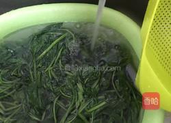炒菠菜的做法图解1