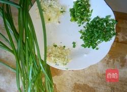 韭菜胡豆（蚕豆）的做法图解2