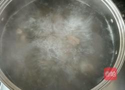 山药木耳排骨汤的做法图解4