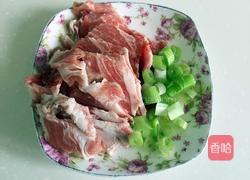 豬肉燉豆角的做法圖解2