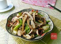 青椒炒野生菌的做法图解11