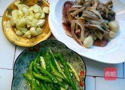 青椒炒野生菌的做法图解6