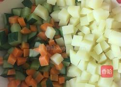 鸡丁大杂烩的做法图解4