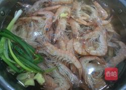 粤式白灼虾的做法图解3