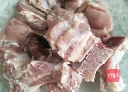 炖排骨的做法图解2