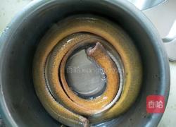 红烧黄鳝的做法图解3