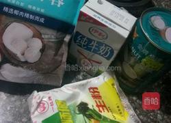 椰蓉牛奶椰汁糕的做法图解1
