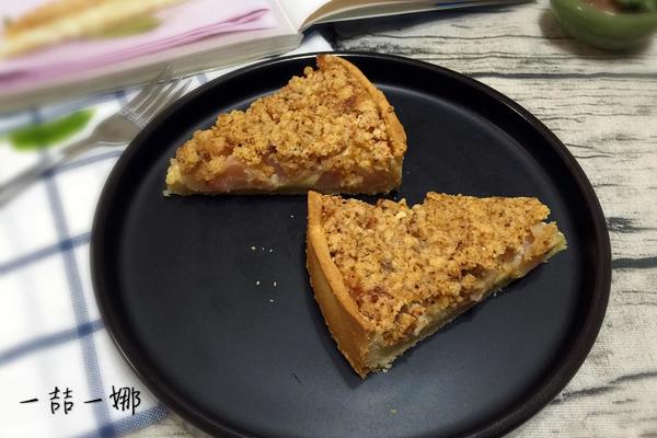 鲜奶油蜜桃派