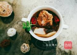 滑菇山药猪骨汤的做法图解5