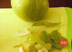 蜂蜜沙棘梨的做法图解1