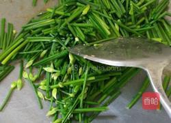 瘦肉炒韭菜花的做法图解7