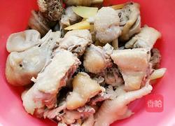 香菇鸡块的做法图解2