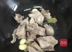 香菇炖羊肉的做法图解6