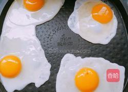 酱烧荷包蛋的做法图解1