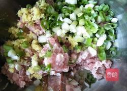 大葱猪肉馅的做法图解4