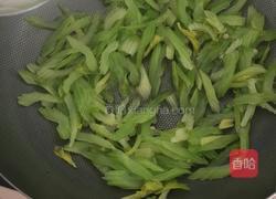 西芹炒腊肠的做法图解4