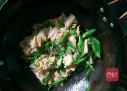 青椒炒豆腐皮的做法图解6