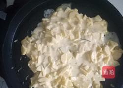 黄金鸭蛋土豆烙饼的做法图解5