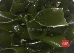 白芸豆海带筒骨汤的做法图解2