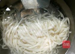 三鲜酱红椒鲜菇辣面（酱意面）的做法图解5