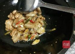 干茶树菇炒五花肉的做法图解3