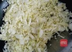 酸豆角炒包心菜的做法图解6