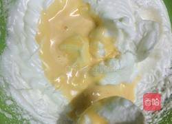 电饭锅戚风蛋糕的做法图解13