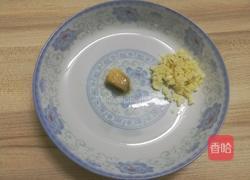 腐乳蒜蓉炒空心菜的做法图解2