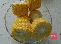 排骨玉米萝卜汤的做法图解1