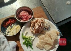 锅巴肉片的做法图解1