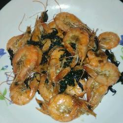 蒜香紫苏虾的做法[图]
