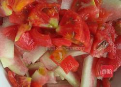 辣炒西瓜皮的做法图解1