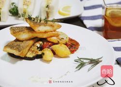 普罗旺斯风煎鲈鱼的做法图解6