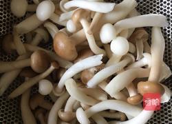 蘑菇牛排饭的做法图解2