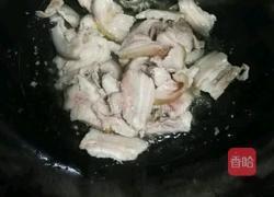 土豆盐煎肉的做法图解3